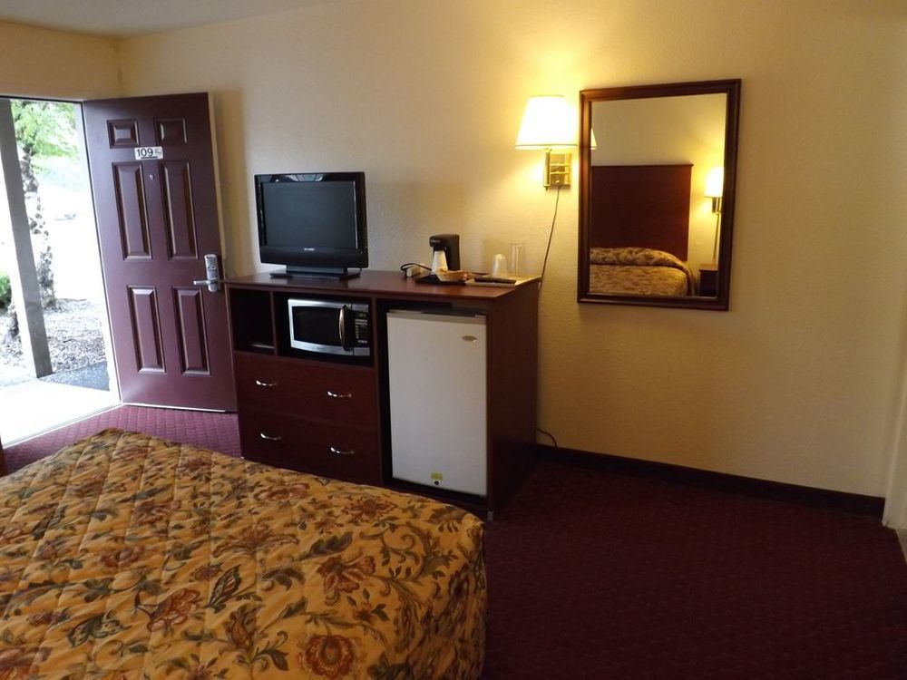 Interstate 8 Motel Lakeview Zimmer foto